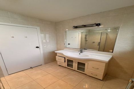 Photo of property in 30 Velma Road, Hillcrest, Auckland, 0627