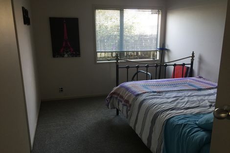 Photo of property in 2/103 Swanson Road, Henderson, Auckland, 0610