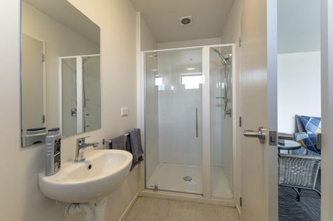 Photo of property in 16 Silverstone Drive, Cromwell, 9384