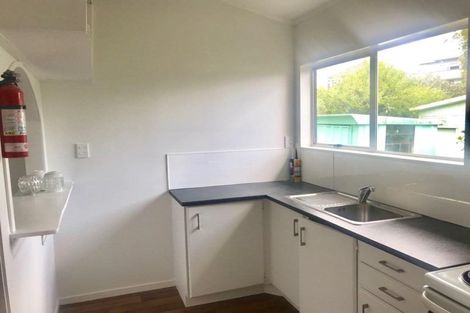 Photo of property in 1/72 Vodanovich Road, Te Atatu South, Auckland, 0610