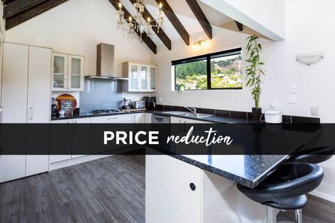 Photo of property in 21 Tapestry Grove, Silverstream, Upper Hutt, 5019