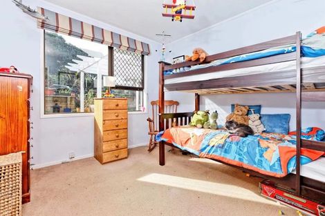 Photo of property in 93 Stapleford Crescent, Browns Bay, Auckland, 0630