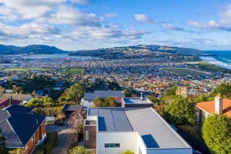 Photo of property in 60 Earls Road, Saint Clair, Dunedin, 9012