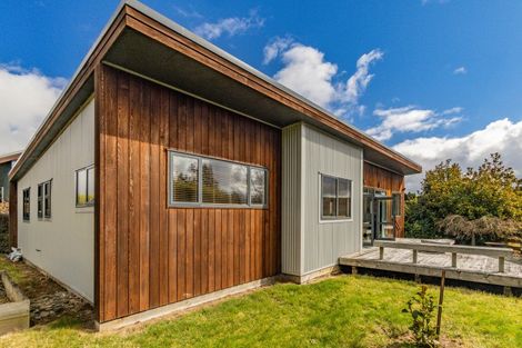 Photo of property in 2 Kanuka Way, Ohakune, 4625