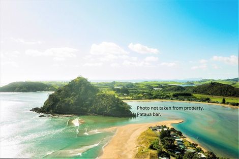 Photo of property in 1860 Pataua North Road, Pataua North, Parua Bay, 0175