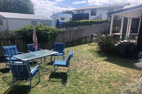 Photo of property in 13b Percy Road, Papamoa Beach, Papamoa, 3118