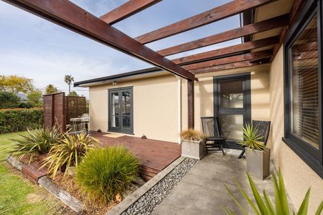 Photo of property in 23 Guthrie Road, Havelock North, 4130