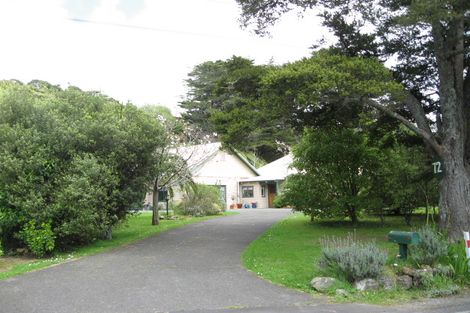Photo of property in 72 Te Henga Road, Waitakere, Henderson, 0781