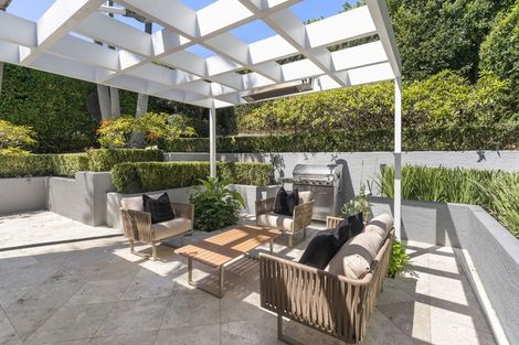 Photo of property in 12 Paritai Drive, Orakei, Auckland, 1071