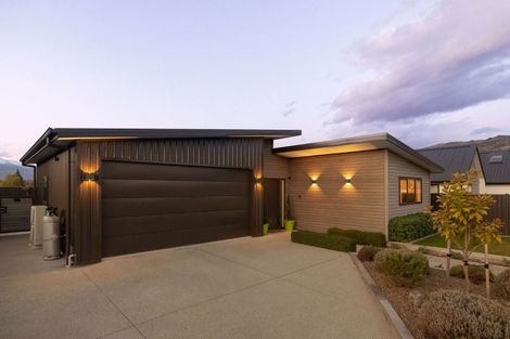 Photo of property in 19 Searle Drive, Cromwell, 9310