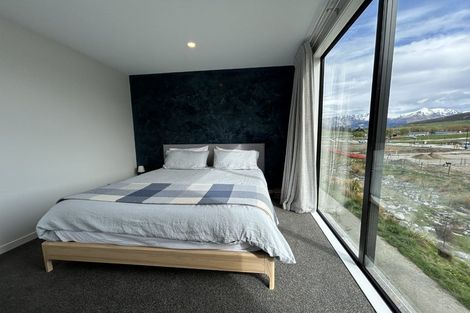 Photo of property in 6 Chapman Way, Jacks Point, 9371