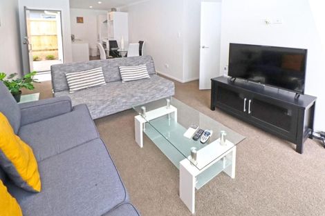 Photo of property in 4/5 Jones Crescent, Melville, Hamilton, 3206