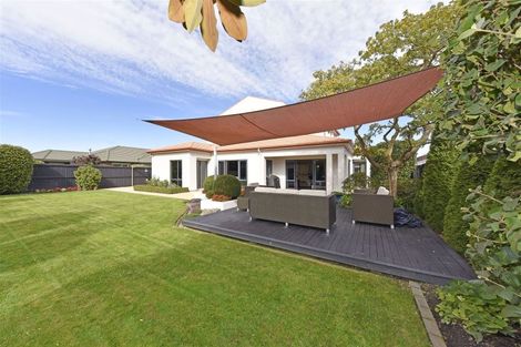 Photo of property in 8 Janal Place, Northwood, Christchurch, 8051