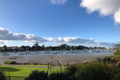 Photo of property in 41 Riverlea Avenue, Pakuranga, Auckland, 2010