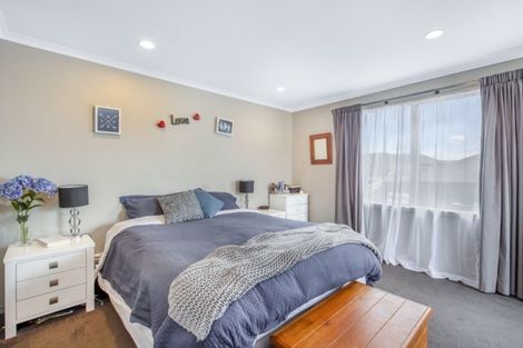 Photo of property in 48 Twickenham Place, Nawton, Hamilton, 3200