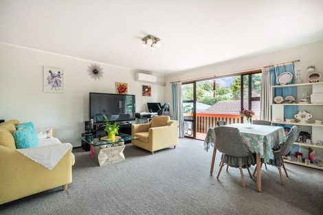 Photo of property in 1/12 Fitzwilliam Drive, Torbay, Auckland, 0630