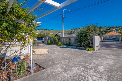 Photo of property in 71a Main Road, Redcliffs, Christchurch, 8081