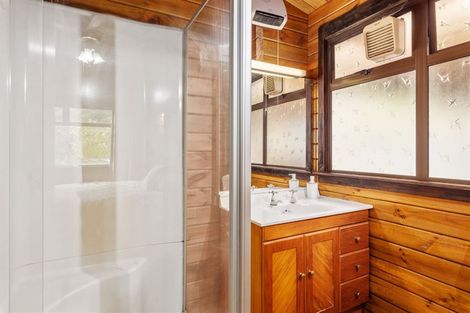 Photo of property in 34 Archers Road, Glenfield, Auckland, 0629