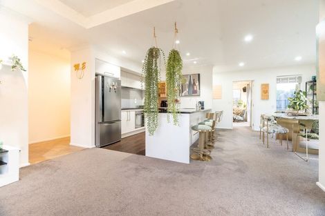 Photo of property in 7 Jefferson Close, Halswell, Christchurch, 8025