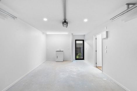 Photo of property in 1/71 Sullivan Avenue, Woolston, Christchurch, 8023