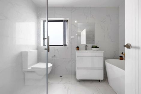 Photo of property in 11a Kimdale Place, Totara Heights, Auckland, 2105