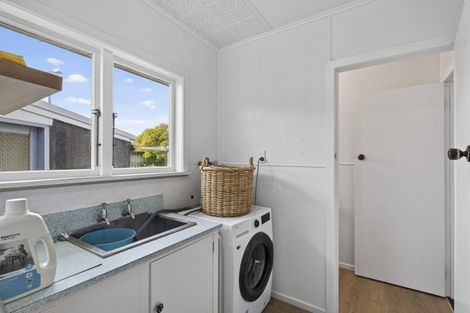 Photo of property in 3 Tay Street, Spotswood, New Plymouth, 4310