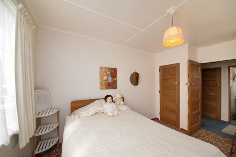 Photo of property in 32 Andrew Avenue, Roslyn, Palmerston North, 4414