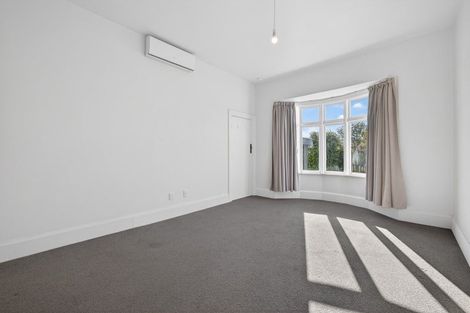 Photo of property in 231 Geraldine Street, Edgeware, Christchurch, 8013