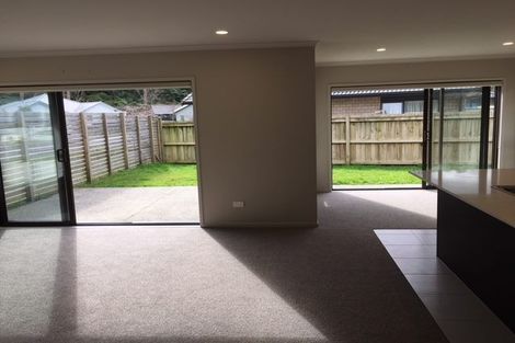 Photo of property in 35 Crabb Fields Lane, Riverhead, 0820