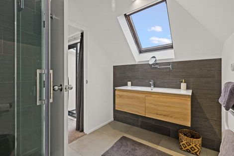 Photo of property in 2/33 Waipa Street, Birkenhead, Auckland, 0626