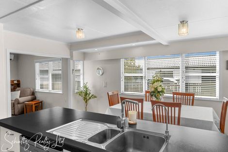 Photo of property in 25 Whaka Street, Maungaturoto, 0520