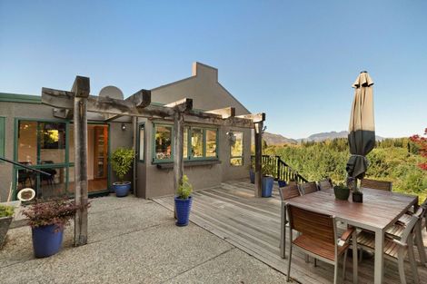 Photo of property in 11 Cotter Avenue, Arrowtown, 9302