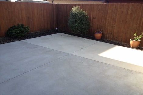 Photo of property in 52 Somerville Crescent, Aidanfield, Christchurch, 8025