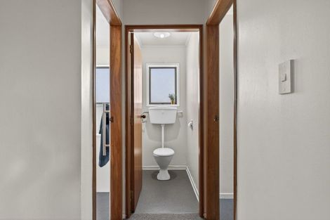 Photo of property in 2/21 Fulford Street, New Plymouth, 4310