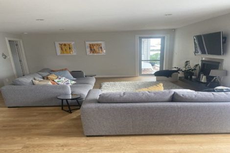 Photo of property in 6a Te Akau Crescent, Bucklands Beach, Auckland, 2012