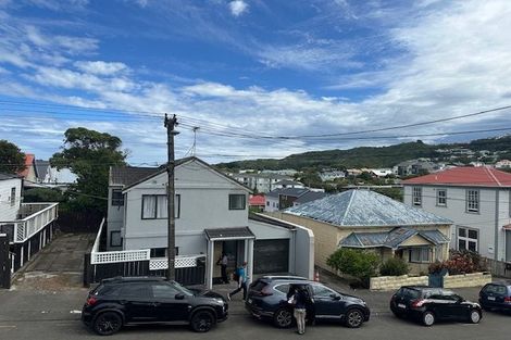 Photo of property in 432 Adelaide Road, Berhampore, Wellington, 6023