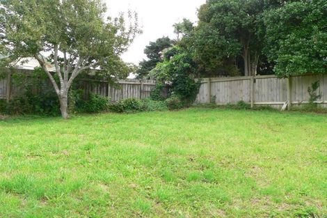 Photo of property in 17 The Drive, Tawa, Wellington, 5028