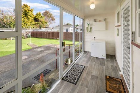 Photo of property in 13 Exeter Crescent, Springvale, Whanganui, 4501