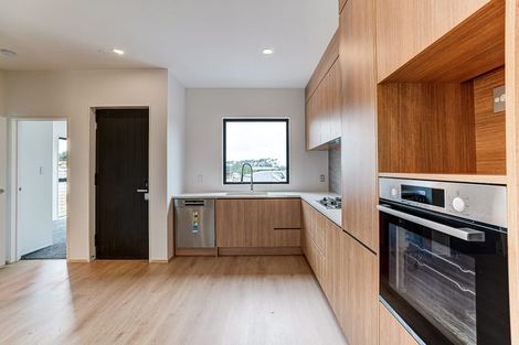 Photo of property in 27 Paretao Street, Massey, Auckland, 0614