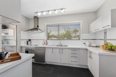 Photo of property in 2a Beth Street, Trentham, Upper Hutt, 5018