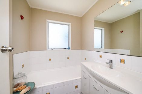 Photo of property in 61 Port Street West, Feilding, 4702