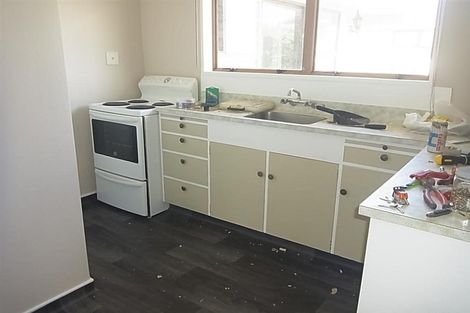 Photo of property in 21c Flower Street, Bulls, 4818