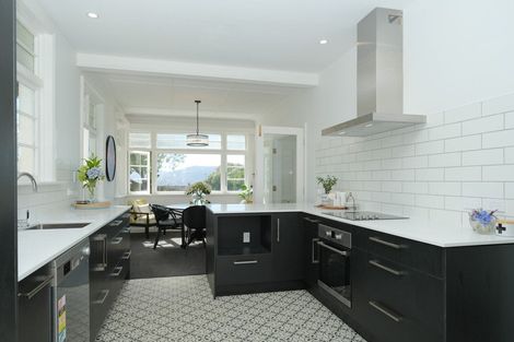 Photo of property in 115 Eglinton Road, Mornington, Dunedin, 9011