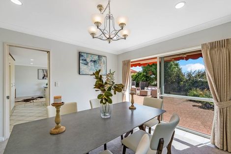 Photo of property in 10 Limerick Place, Dannemora, Auckland, 2016