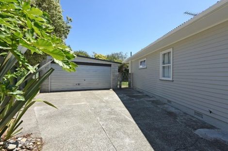 Photo of property in 16 Longfellow Street, Trentham, Upper Hutt, 5018