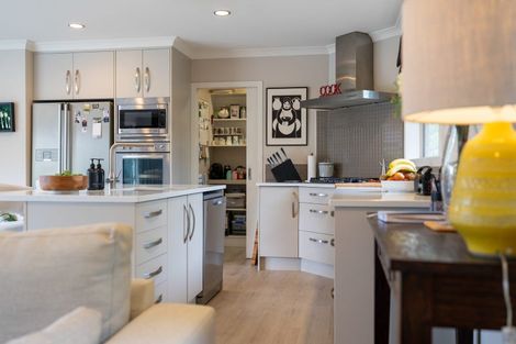 Photo of property in 23 Lilac Close, Cambridge, 3434