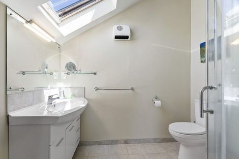 Photo of property in 14 Cyclades Place, Shelly Park, Auckland, 2014