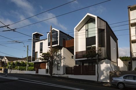 Photo of property in 76 Brougham Street, Mount Victoria, Wellington, 6011