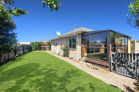 Photo of property in 2/17 Philomel Street, North New Brighton, Christchurch, 8083