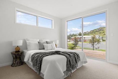 Photo of property in 66 Saint Pauls Drive, Brookfield, Tauranga, 3110